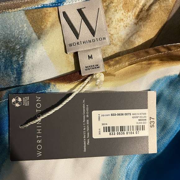 Worthington Women’s Olivia Geo Asymmetrical Sleeve Blouse - Picture 2 of 3